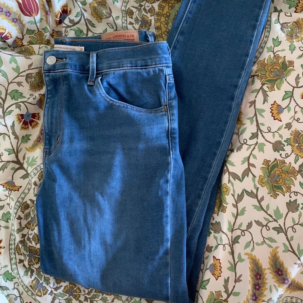 Levi’s 720 High Rise Super Skinny light Blue Jeans